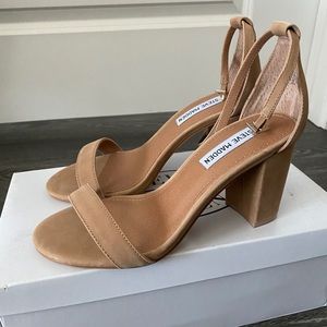 NWT Steve Madden Block Heel Nude Sandals